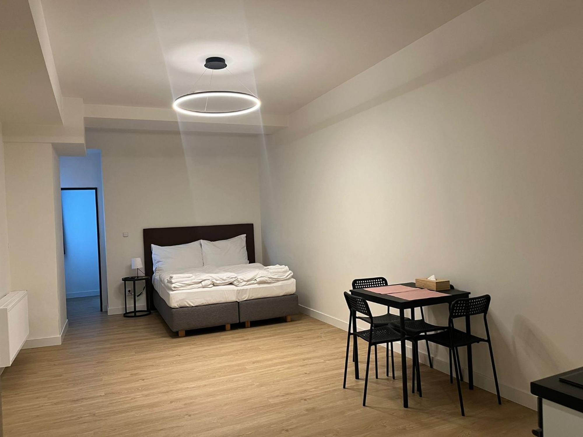 Post 120 Hotel Prag