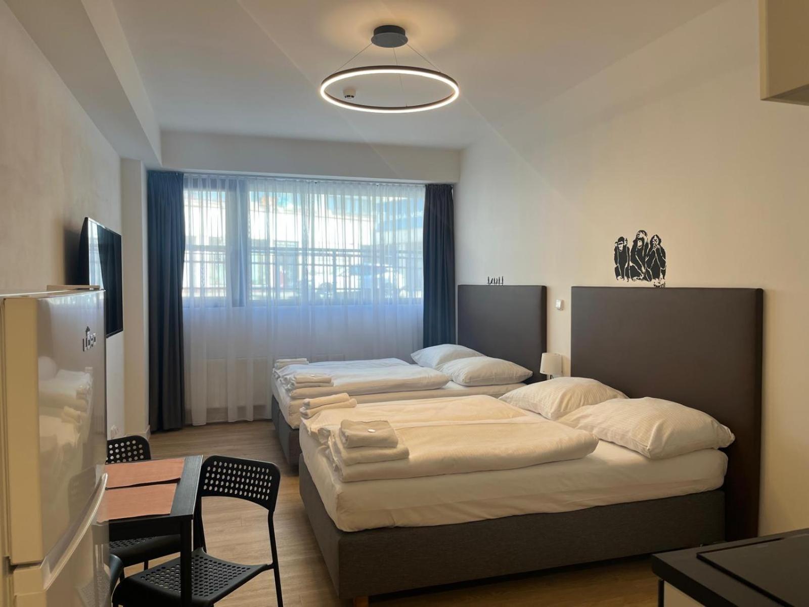 Post 120 Hotel Prag